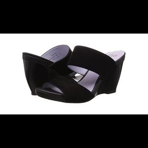 Johnston & Murphy Nisha Slide